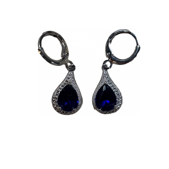 Sapphire lab grown. Earrings - Picture 4 of 4